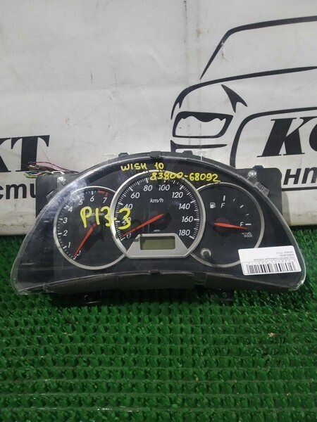 Комбинация приборов Toyota Wish ZNE10G 1ZZ-FE