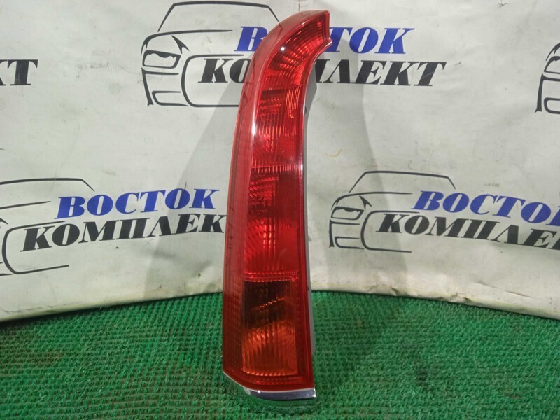 Фонарь стоп-сигнала Honda Stream RN1 D17A лев