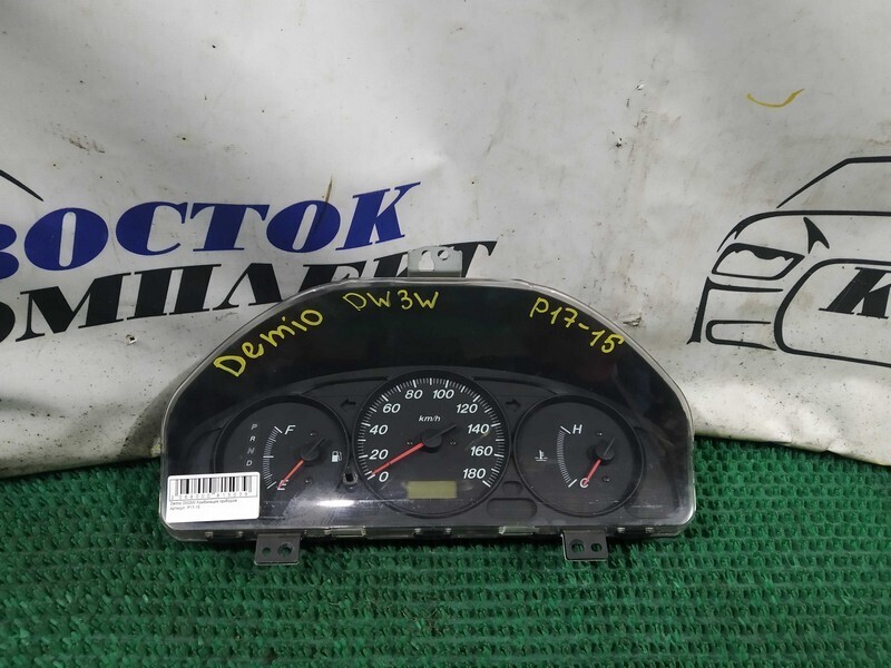 Комбинация приборов Mazda Demio DW3W B3E