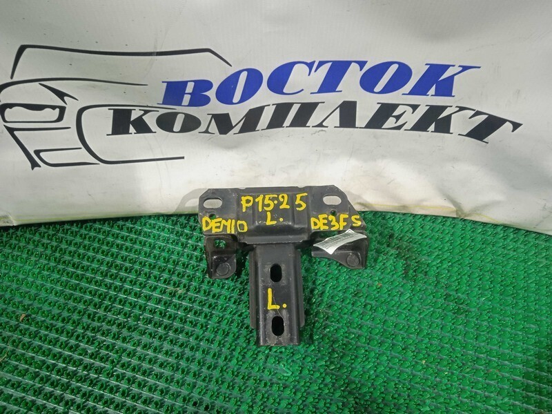 Подушка двигателя Mazda Demio DE3FS ZJ-VE лев