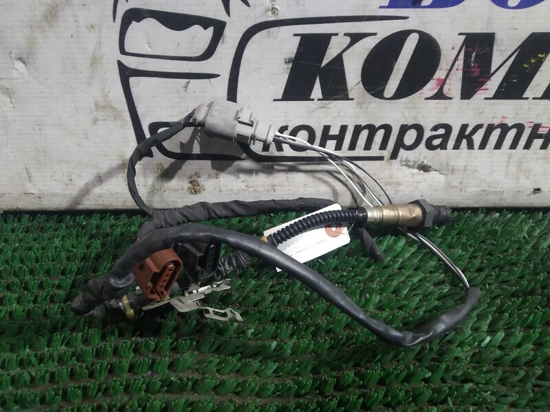 Датчик кислородный Volkswagen Golf Plus 5M1 BVY