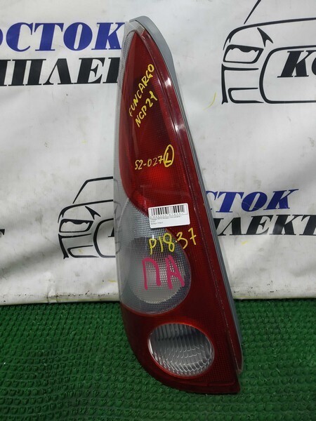 Фонарь стоп-сигнала Toyota Funcargo NCP21 1NZ-FE лев