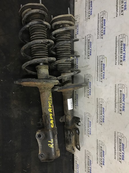 Стойка подвески Toyota Camry GSV50 2GR-FE зад