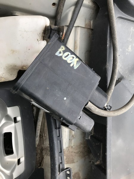 Бачок обратки топлива Daihatsu Boon M300S 1KR-FE