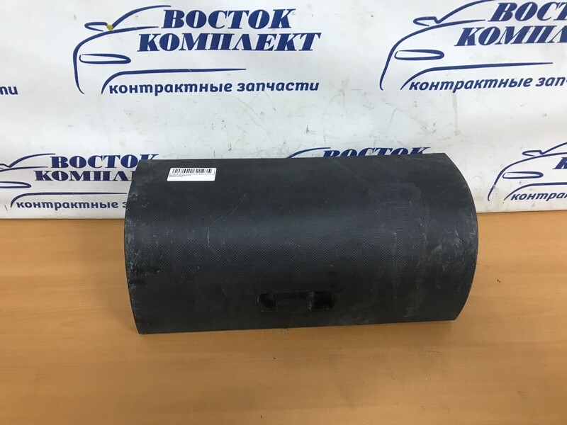Бардачок пассажирский Honda Fit GD1 L13A