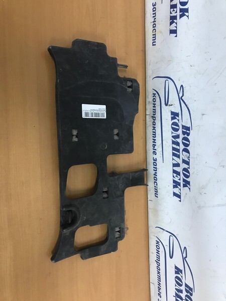 Пластиковые детали салона Honda Fit GD1 L13A