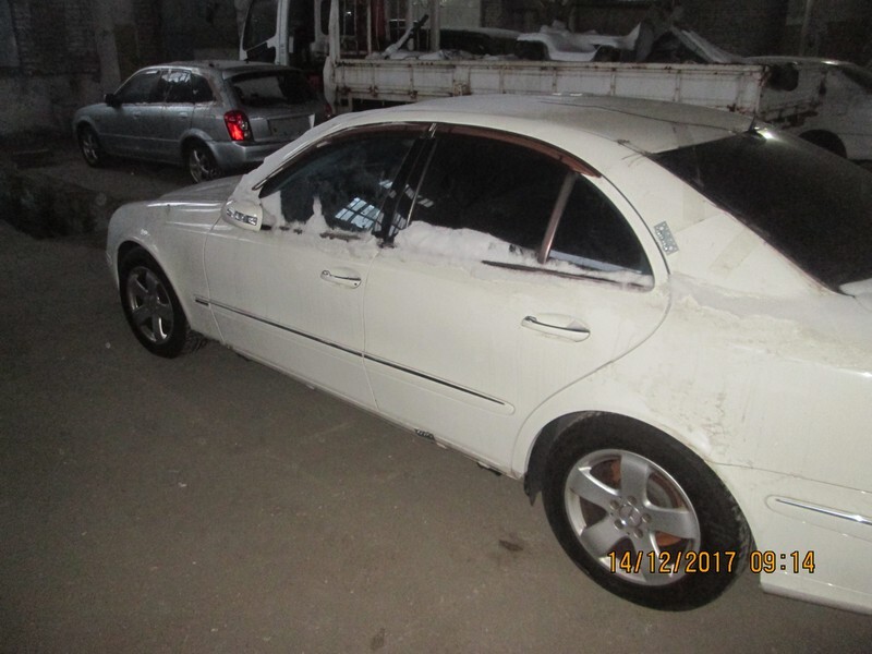 Лонжерон Mercedes-Benz E320 2004 211.065 112.949 лев