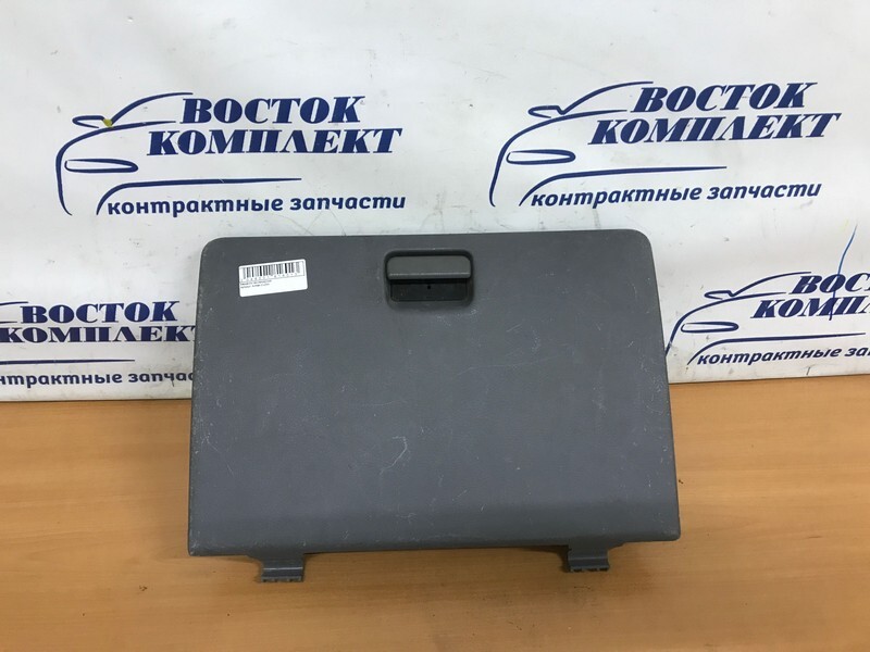 Бардачок пассажирский Mitsubishi Airtrek 2001 CU2W 4G63