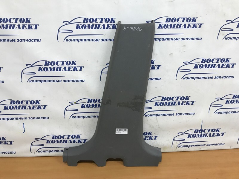 Обшивка стойки кузова Mitsubishi Airtrek 2001 CU2W 4G63 прав