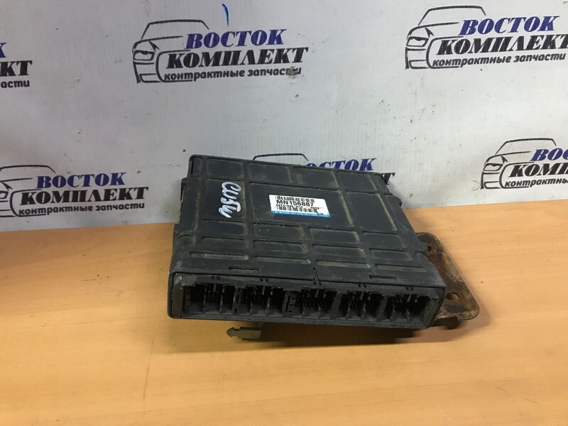 Блок управления ДВС Mitsubishi Airtrek CU5W 4G69