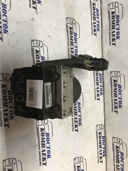 Блок ABS Mitsubishi Delica 2000 PD8W 4M40