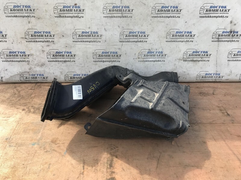 Воздуховод Mitsubishi Delica 2007 CV5W 4B12