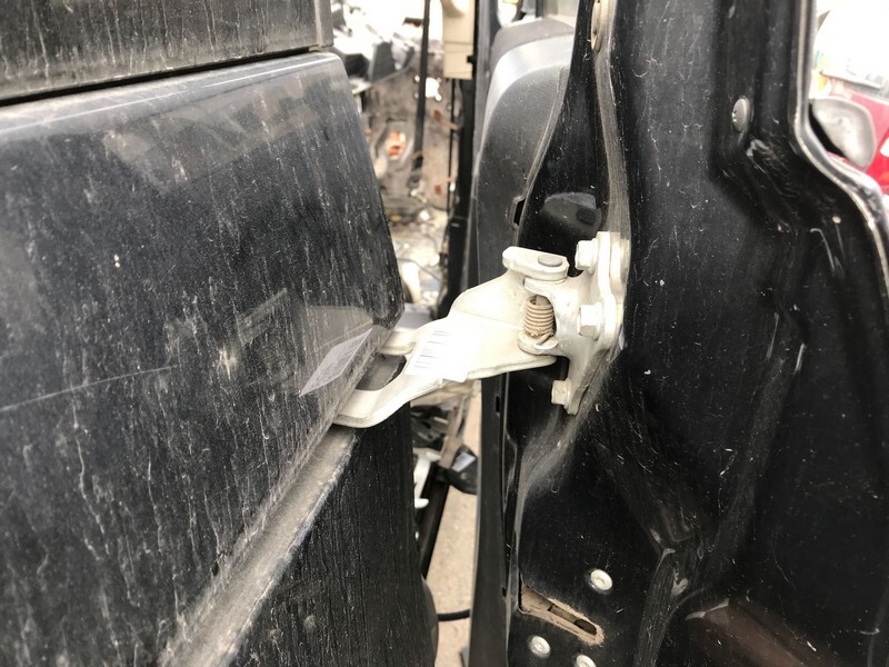 Ролик двери Mitsubishi Delica 2007 CV5W 4B12 зад прав