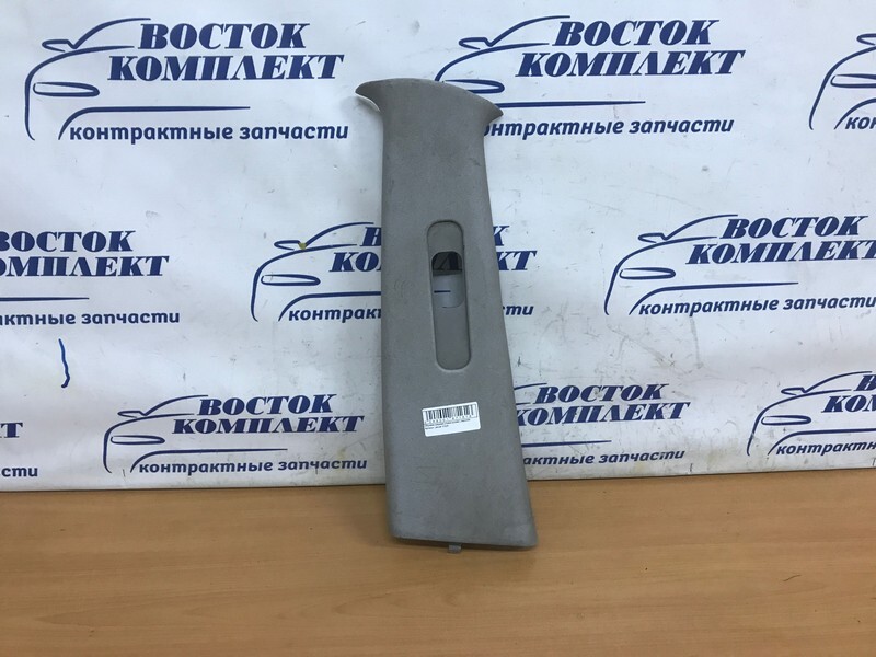 Обшивка стойки кузова Mitsubishi Lancer 2002 CS2A 4G15 лев