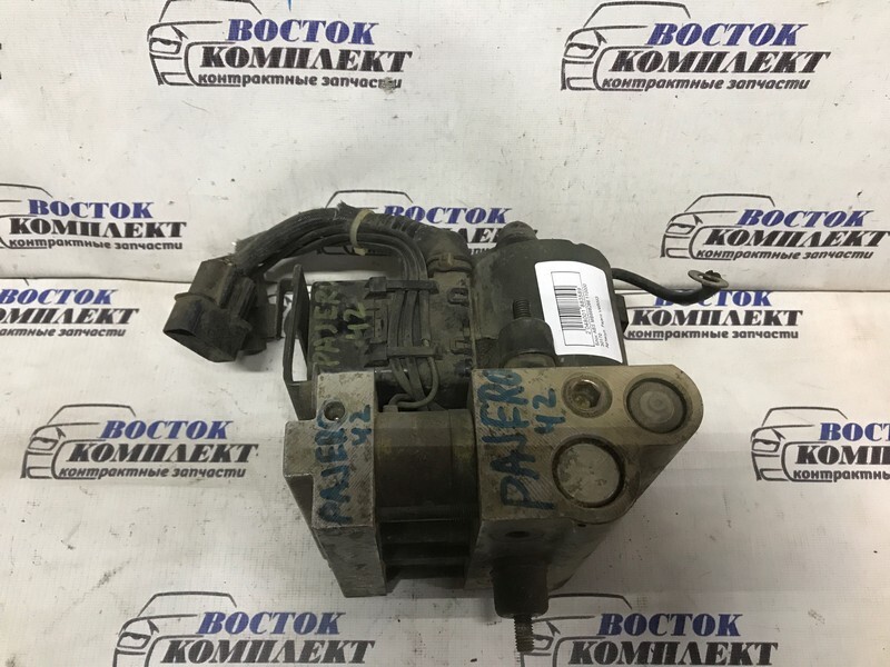 Блок ABS Mitsubishi Pajero 1995 V46W 4M40