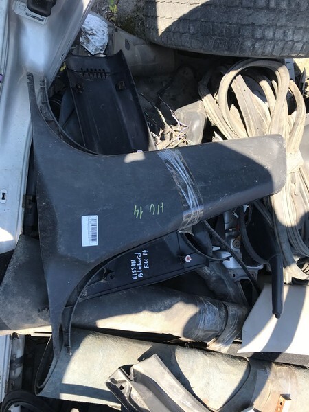 Обшивка стойки кузова Nissan Bluebird EU14 SR20DE прав