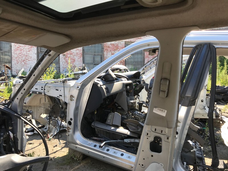 Обшивка стойки кузова Nissan Bluebird EU14 SR20DE прав