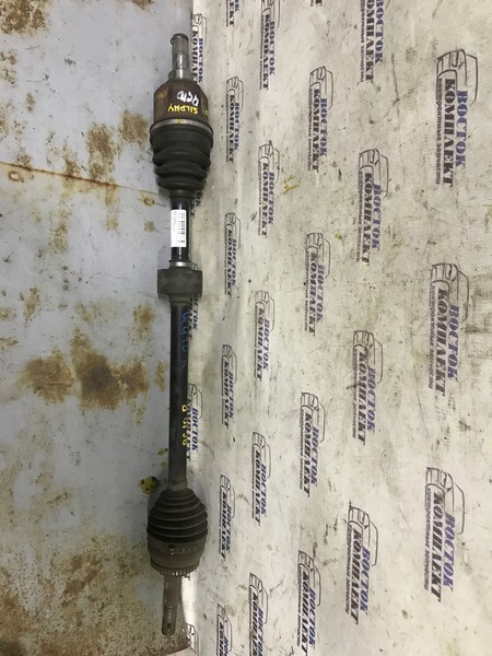 Привод Nissan Bluebird Sylphy 2003 QG10 QG18DE перед прав