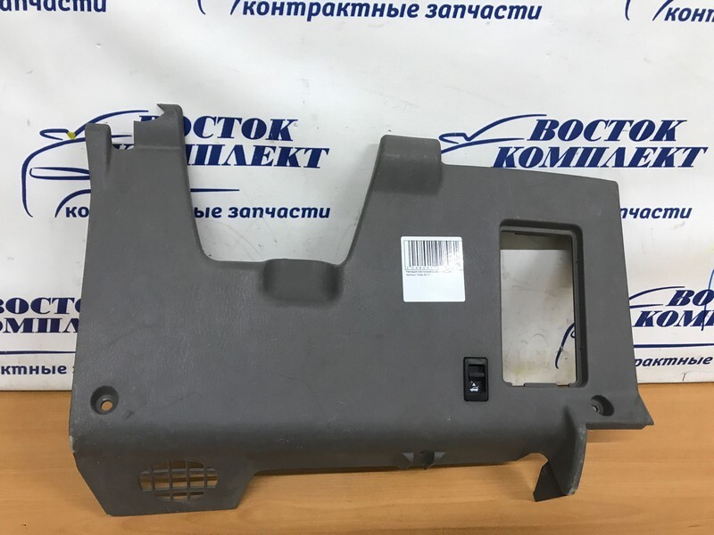 Накладка пластиковая в салон Nissan Cube Z10 CGA3DE