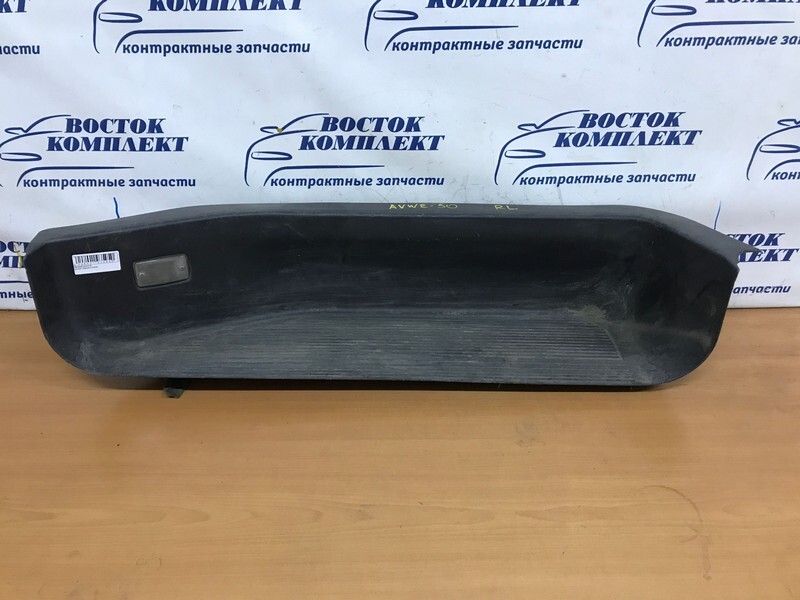 Накладка порога Nissan Elgrand AVWE50 VQ35DE зад лев