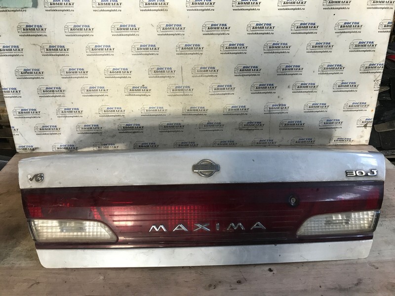 Крышка багажника Nissan Maxima A32