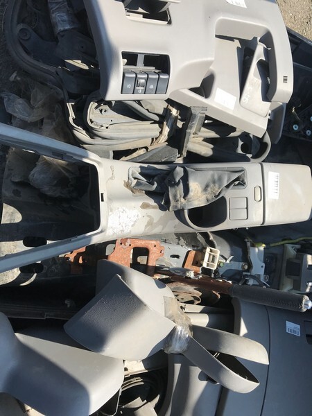 Подлокотник Subaru Forester SG5 EJ20