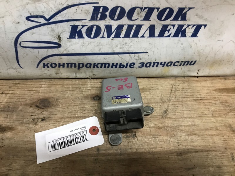 Блок управления топливным насосом Subaru Legacy 1999 BE5 EJ20