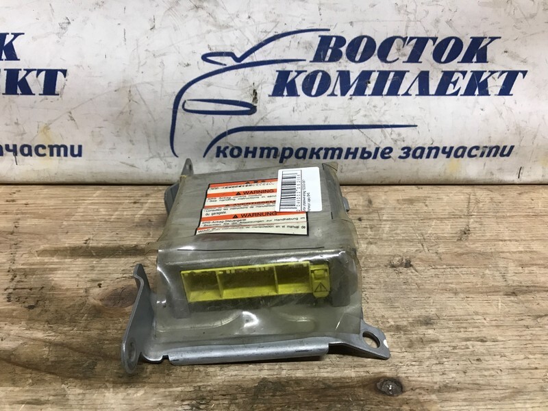 Блок управления airbag Subaru Legacy 2002 BH5 EJ20
