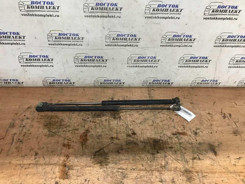 Запчасть амортизатор багажника Opel Astra F 1999 контрактная Амортизатор багажника Opel Astra F 1999 контрактная