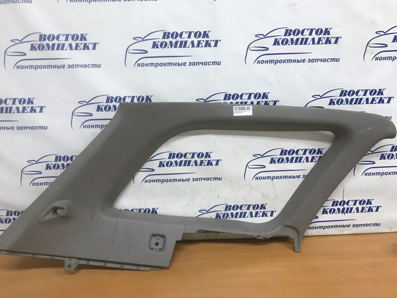 Накладка багажника Toyota Caldina ST210G 3S-FE лев