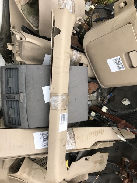 Накладка порога Toyota Ipsum 2001 ACM21W 2AZ-FE зад прав