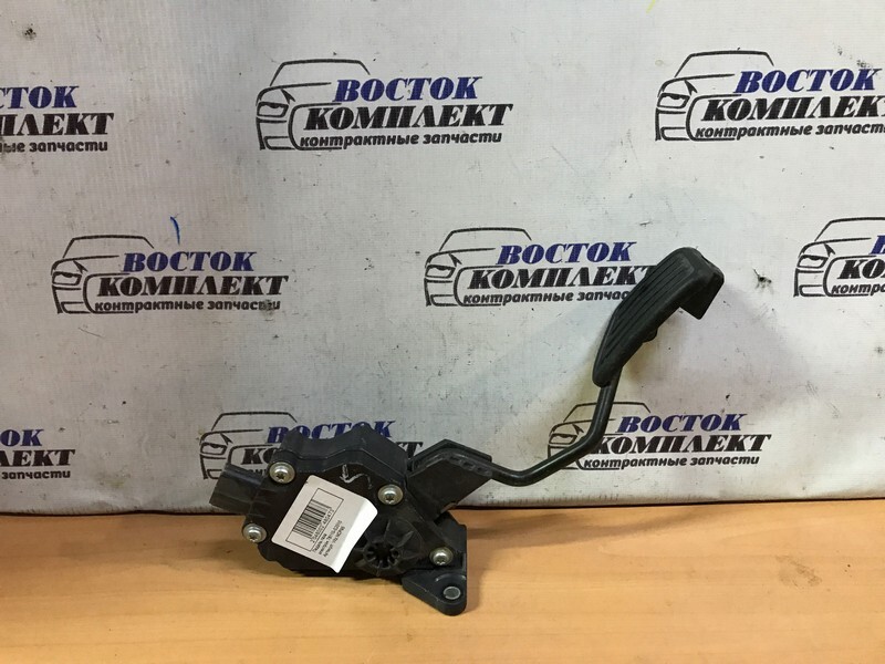 Педаль газа Toyota Vitz 2005 NCP95 2NZ-FE
