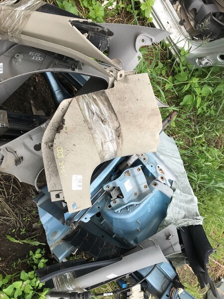 Накладка пластиковая в салон Mitsubishi Colt 2002 Z25A 4G19 лев