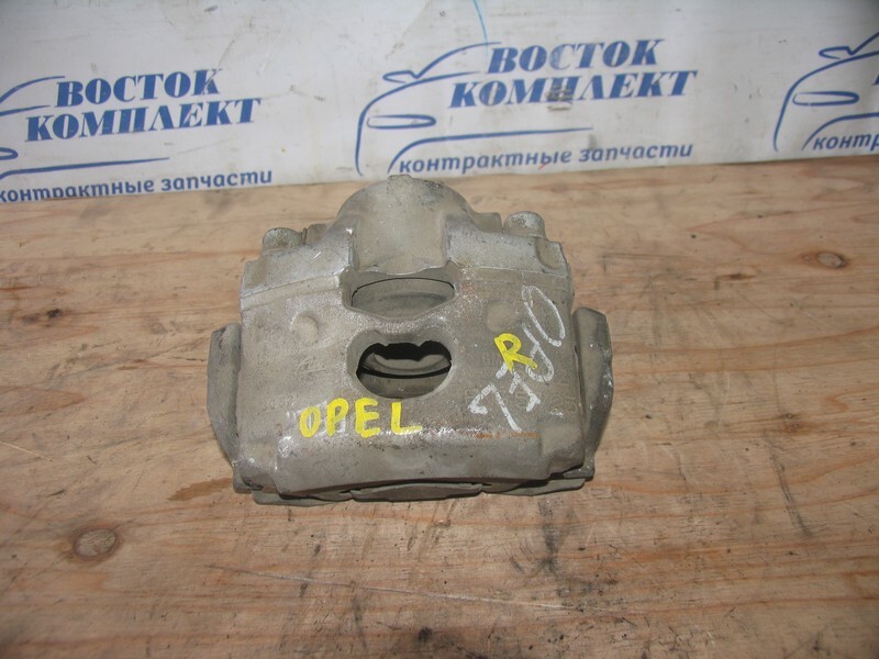 Суппорт Opel Signum 2004 ZO3 Z22YH перед прав
