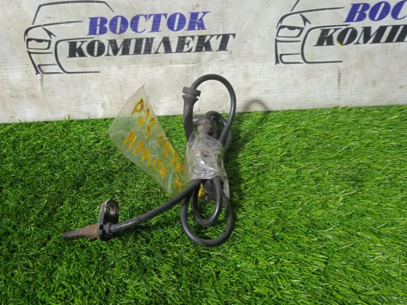 Датчик ABS Nissan March 2010 K13 HR12DE перед прав