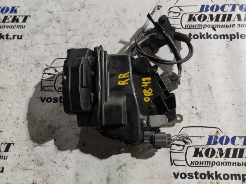 Замок дверной Honda Elysion 2005 RR1 K24A зад прав
