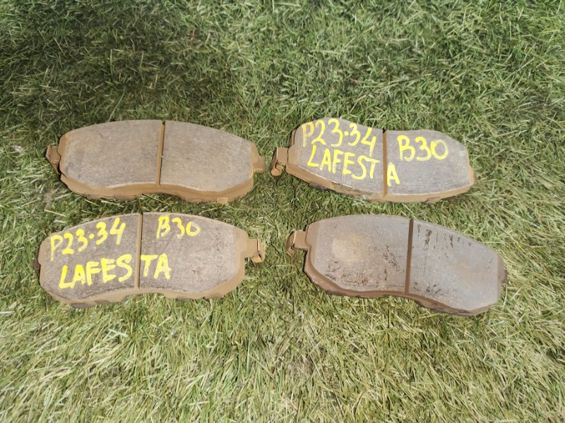 Колодки тормозные Nissan Lafesta 2007 B30 MR20DE перед