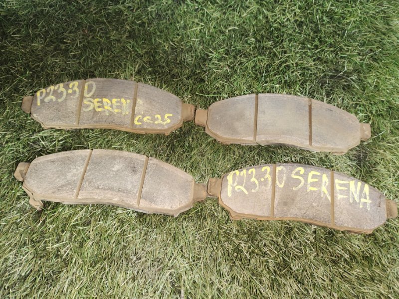 Колодки тормозные Nissan Serena 2007 CC25 MR20DE перед