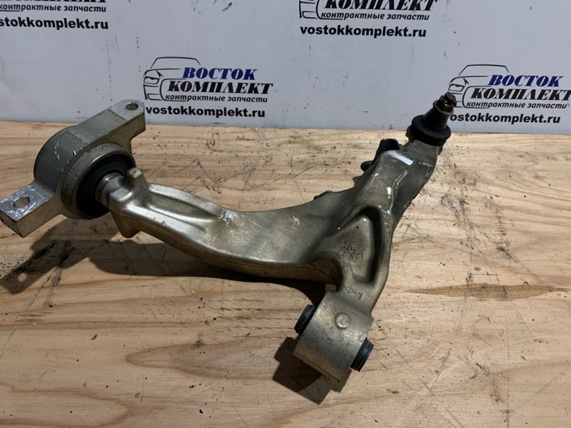 Рычаг подвески Nissan Fuga 2010 HY51 VQ35HR перед лев