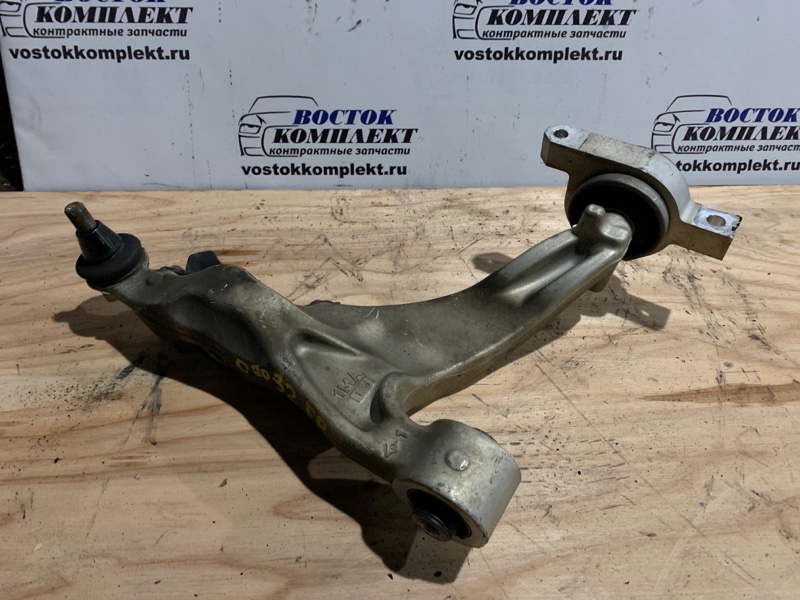 Рычаг подвески Nissan Fuga 2010 HY51 VQ35HR перед прав