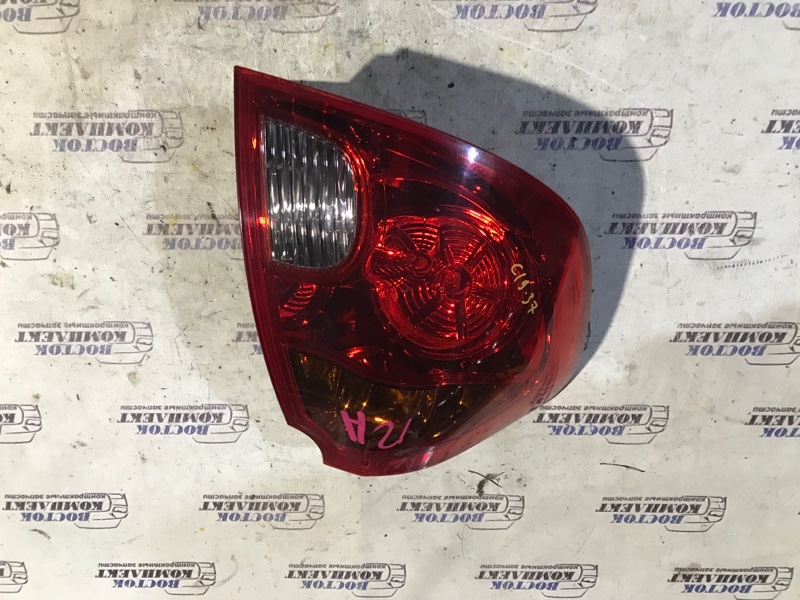 Фонарь стоп-сигнала Mazda Verisa DC5W ZY-VE зад лев