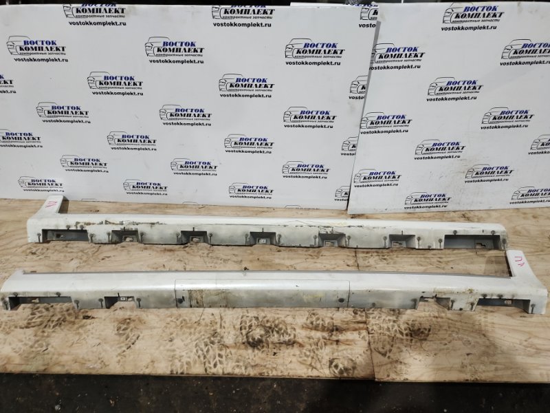 Порог Mazda MPV 2004 LW3W L3-DE