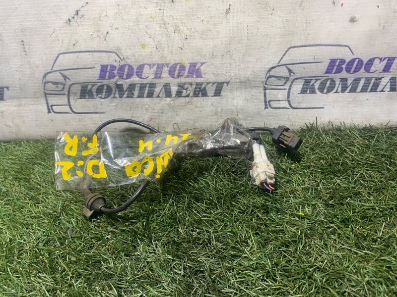 Датчик ABS Mitsubishi Delica D:2 MB15S K12B перед прав