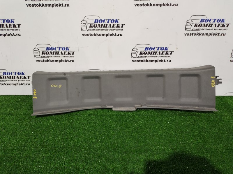 Накладка багажника Nissan Cube BZ11 CR14DE