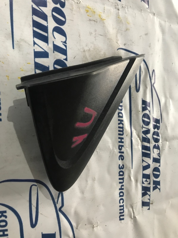 Уголок крыла Mazda MPV 2005 LW3W L3-DE перед прав