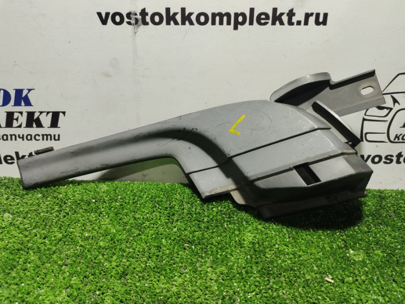 Решетка под лобовое стекло Honda Mobilio Spike GK1 L15A лев