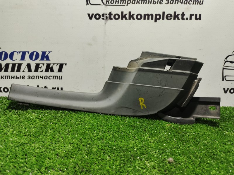 Решетка под лобовое стекло Honda Mobilio Spike GK1 L15A прав