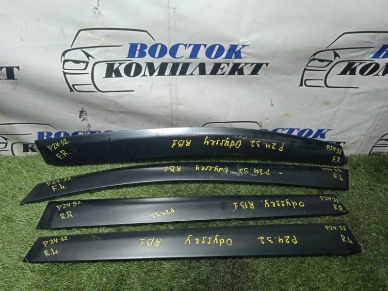 Ветровик Honda Odyssey 2004 RB1 K24A