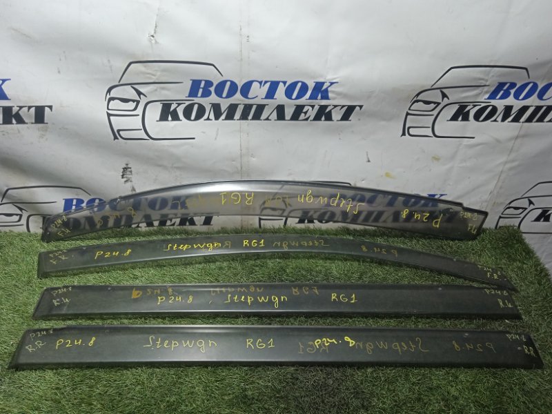 Ветровик Honda Stepwgn 2006 RG1 K20A