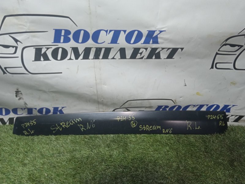 Ветровик Honda Stream 2008 RN6 R18A зад лев